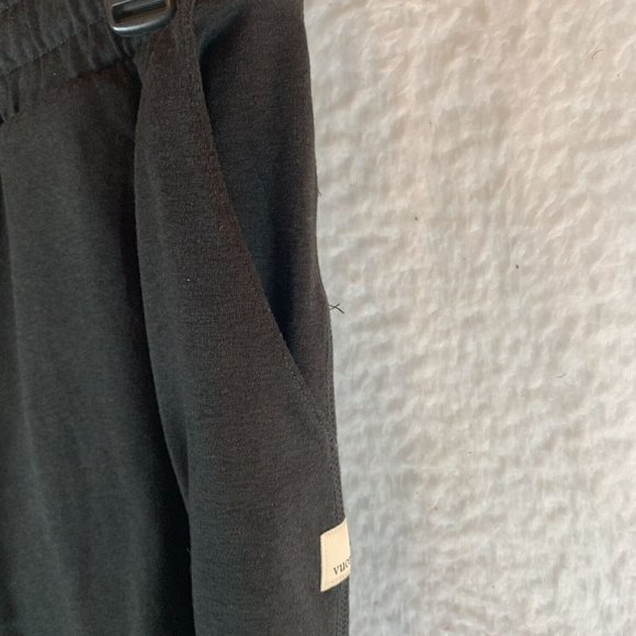 Vuori Jogger‎ Pants Men's Black Drawstring High Rise Performance Pull On 8207 - Picture 6 of 9